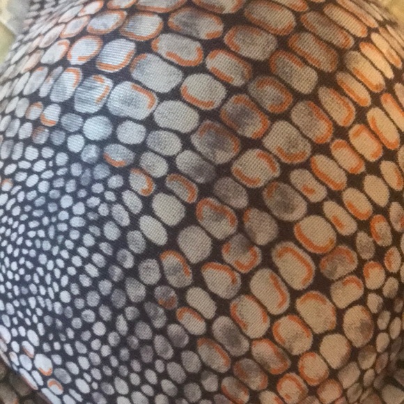 SOLD. Victoria Secret Sexy “Miraculous Plunge” Bra - Picture 2 of 6